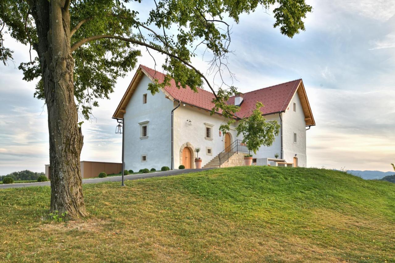 Hisa 1624 - Adults Only Bed & Breakfast Zgornja Kungota Exterior photo